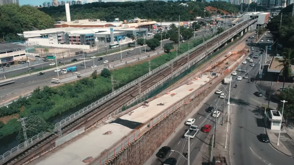 construção de viaduto