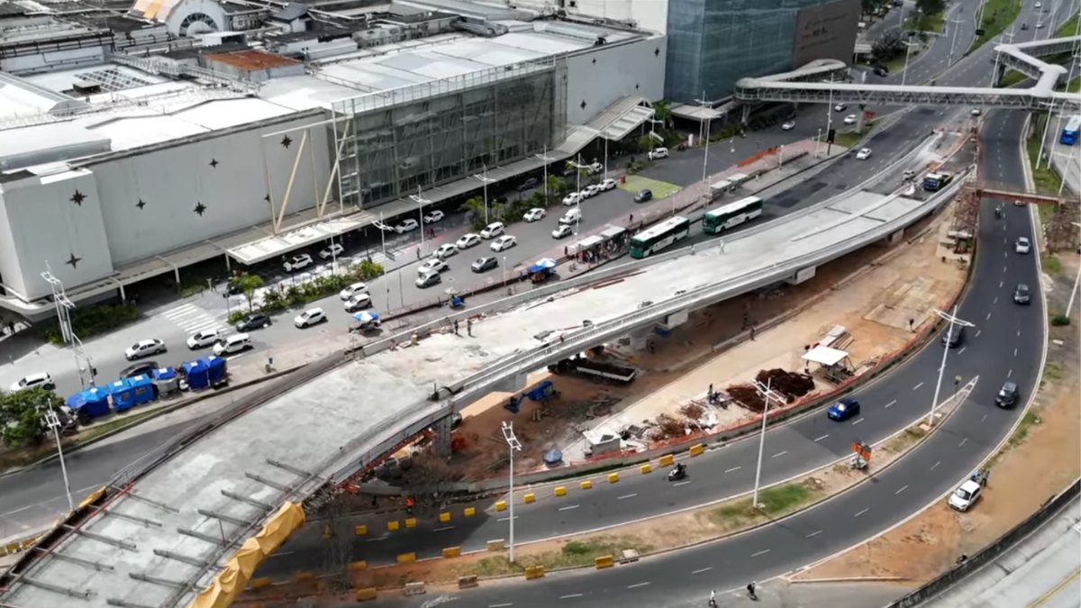 foto das obras do viaduto Antonio Linhares